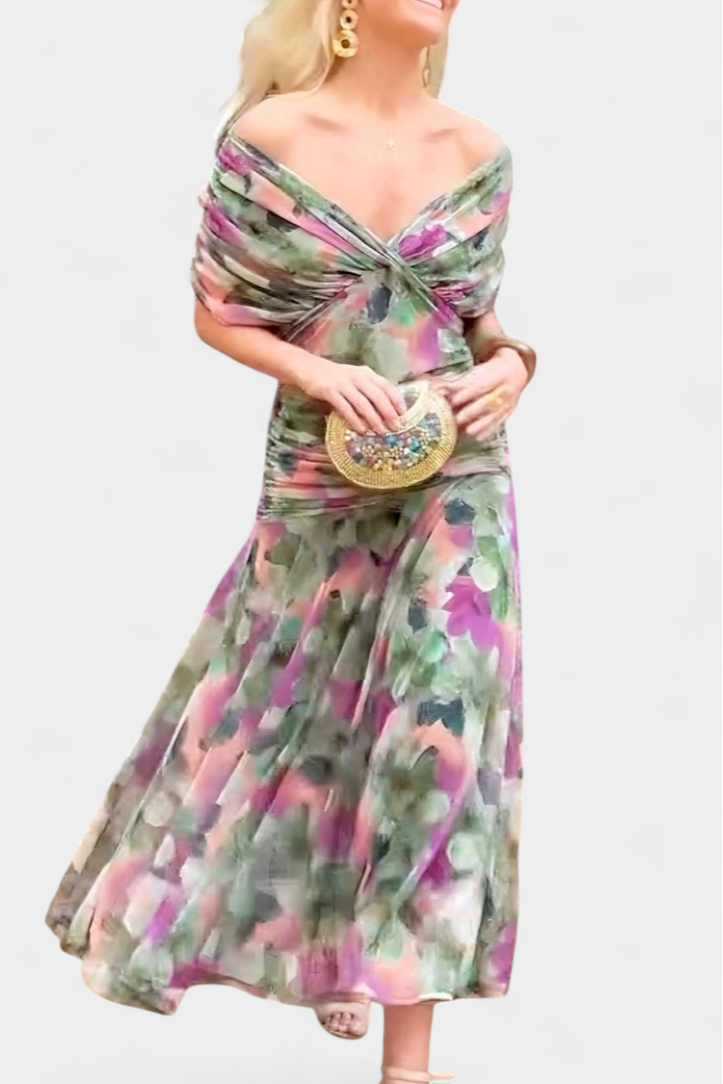 Elegant Dress with Flowing Silhouette