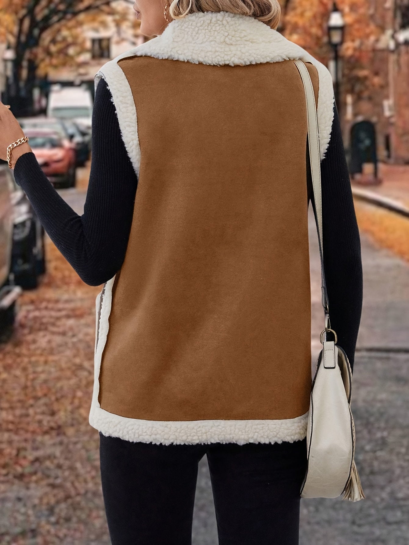 Women’s Black Gilet Sleeveless Vest with Lapel Collar and Pockets 1