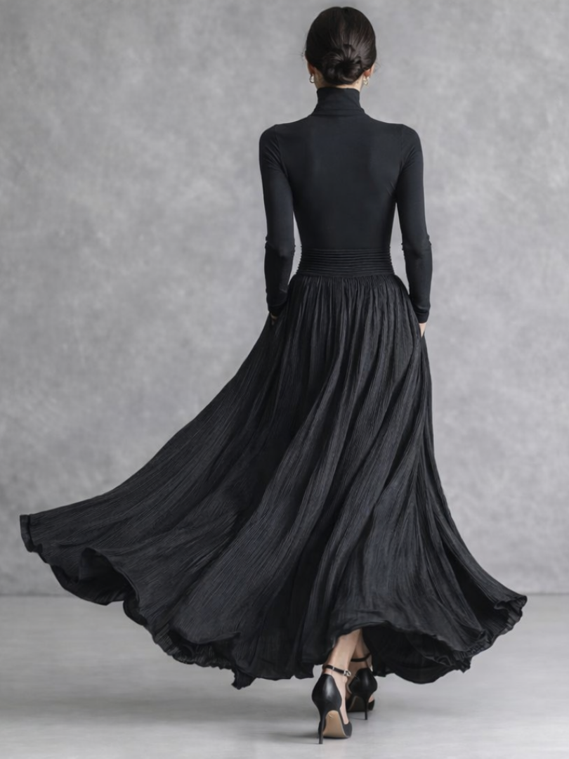 Women’s Black Maxi Dress Elegant Turtleneck and Pleated Skirt 3