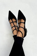 Women’s Black Pointed Toe Flats Elegant Strappy Design 0