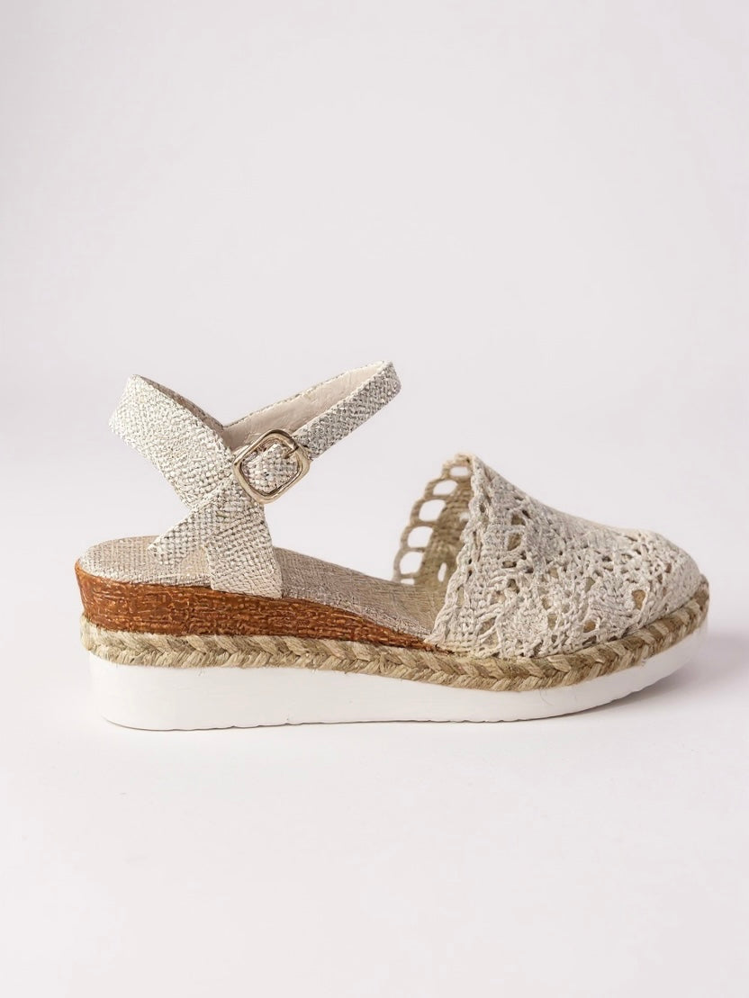 Women’s Boho Wedge Sandals Stylish Ankle Strap Design 3