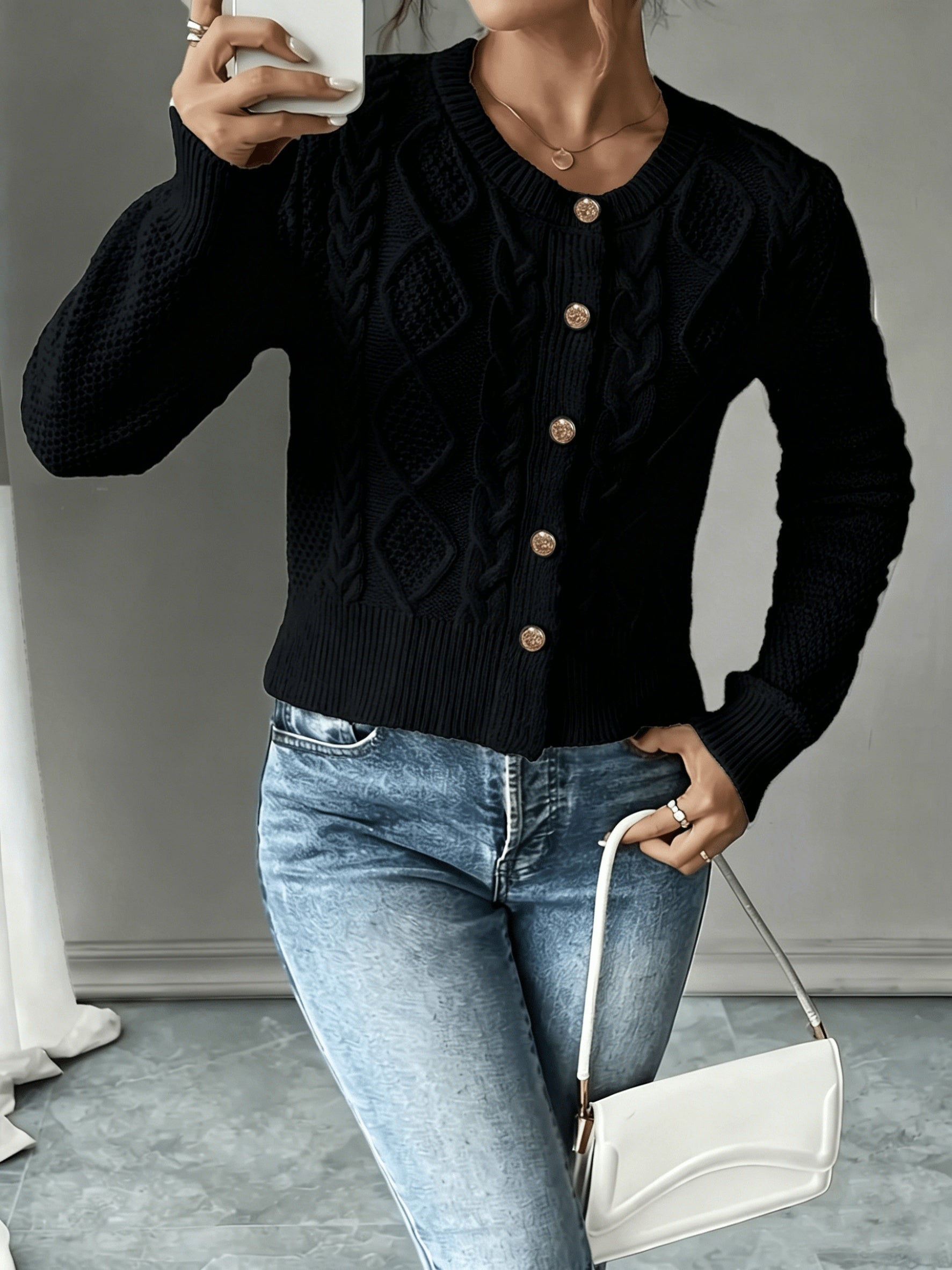 Women’s Cable-Knit Button-Front Cardigan Classic Warmth and Style 4