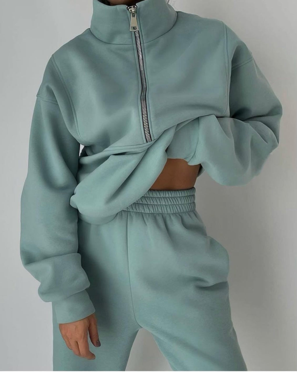 Women’s Casual Oversized Two-Piece Set Comfortable Streetwear Style 1