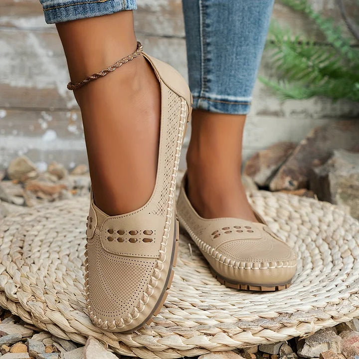 Women’s Casual Slip-On Shoes Comfortable Everyday Style 4