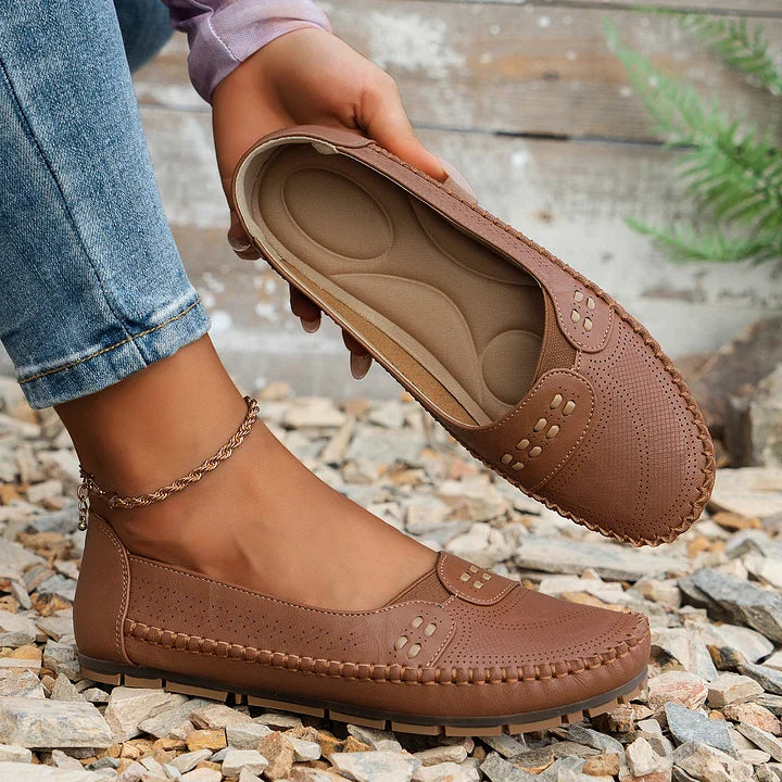 Women’s Casual Slip-On Shoes Comfortable Everyday Style 8