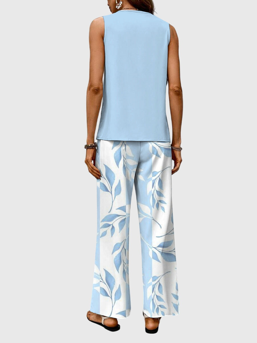 Women’s Chic 2-Piece Summer Set Elegant Blue Floral Design 2