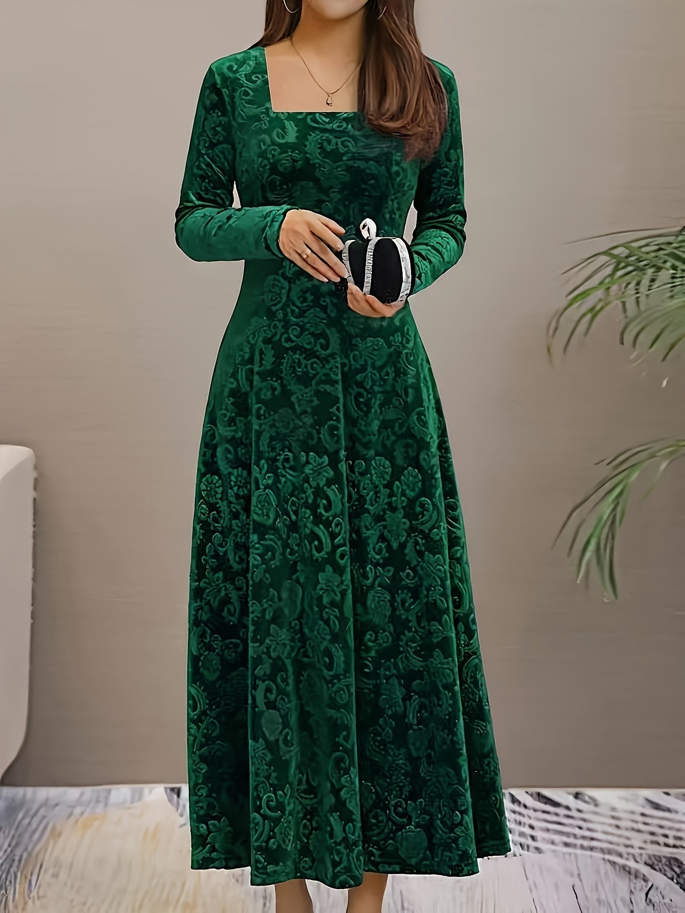 Women’s Elegant Floral Midi Dress Luxurious Velvet Design 1