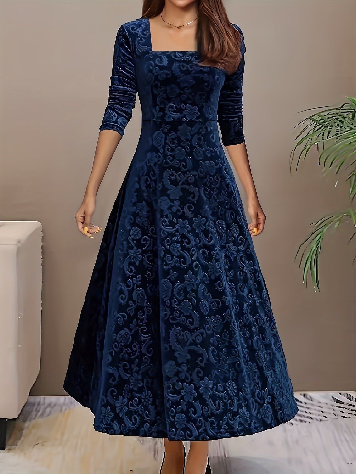 Women’s Elegant Floral Midi Dress Luxurious Velvet Design 3
