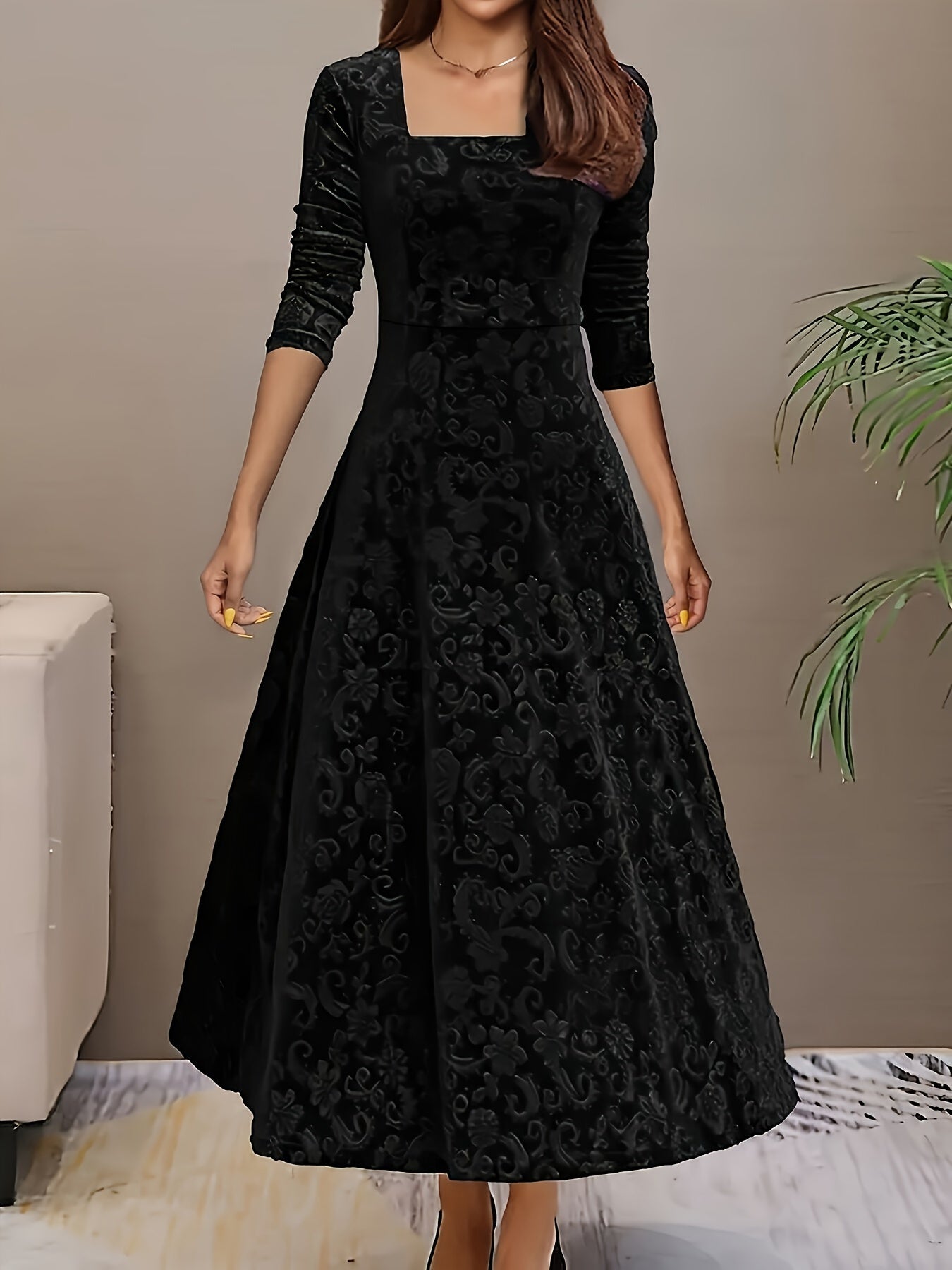 Women’s Elegant Floral Midi Dress Luxurious Velvet Design 4