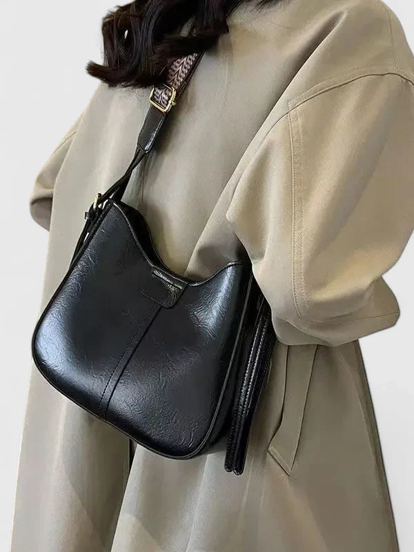 Women’s Elegant Shoulder Bag Chic Design for Versatile Style 3