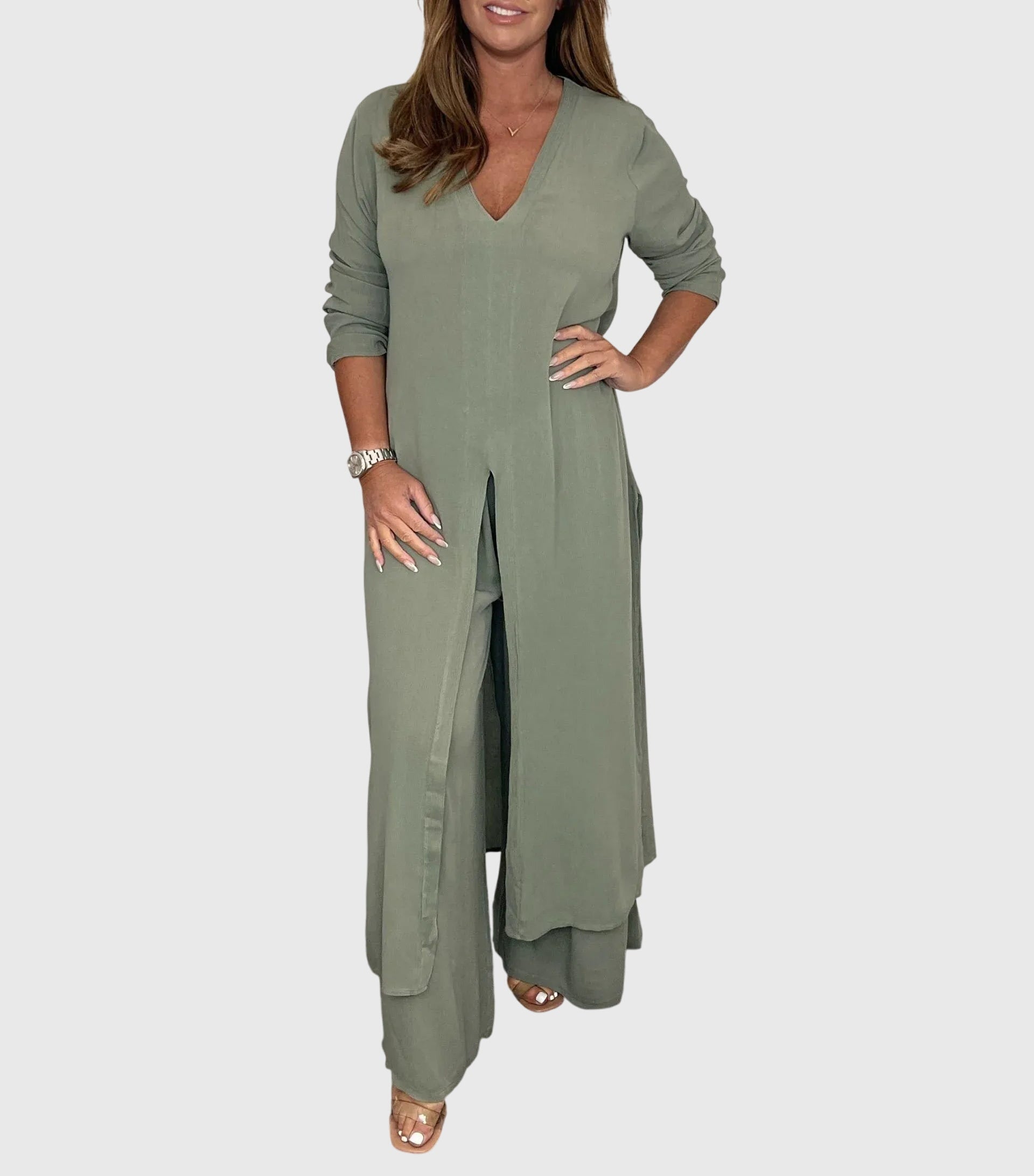 Women’s Elegant Two-Piece Set Flattering Design for Versatile Occasions 1