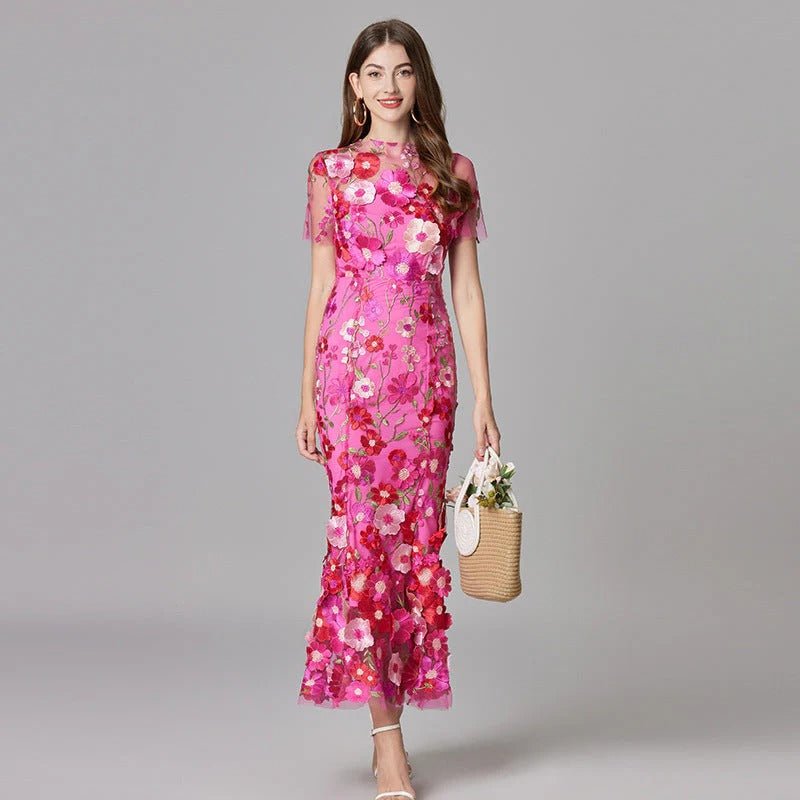 Women’s Floral Applique Maxi Dress Elegant Sleeveless Design 3