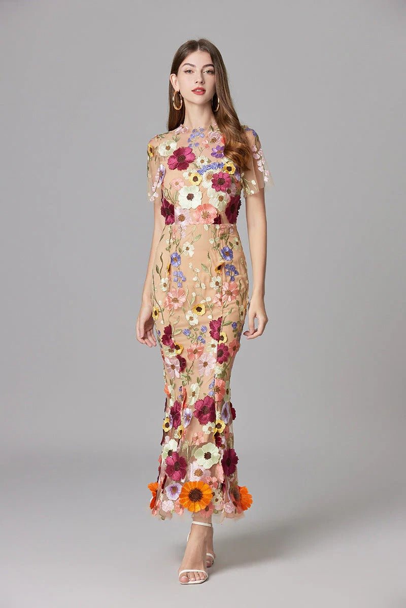 Women’s Floral Applique Maxi Dress Elegant Sleeveless Design 7