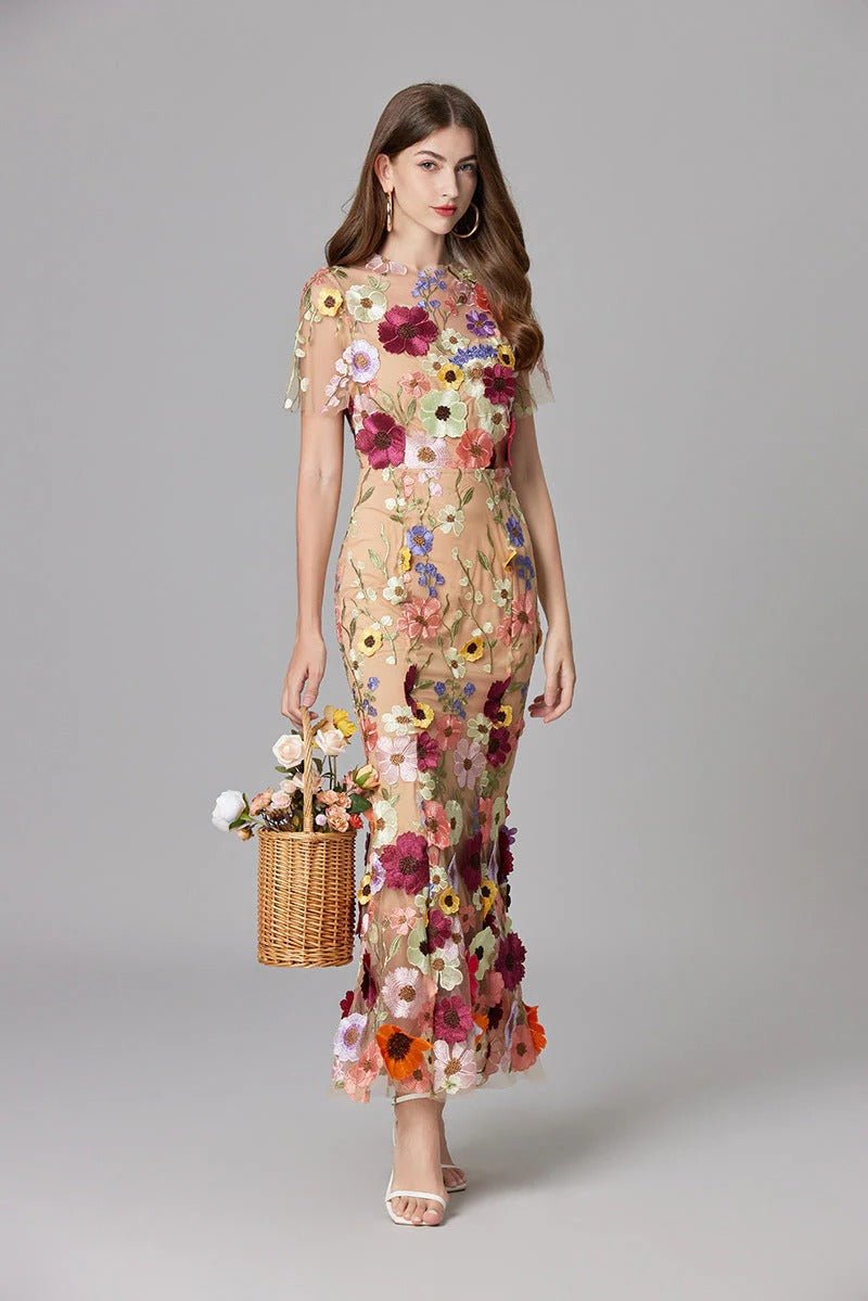 Women’s Floral Applique Maxi Dress Elegant Sleeveless Design 8