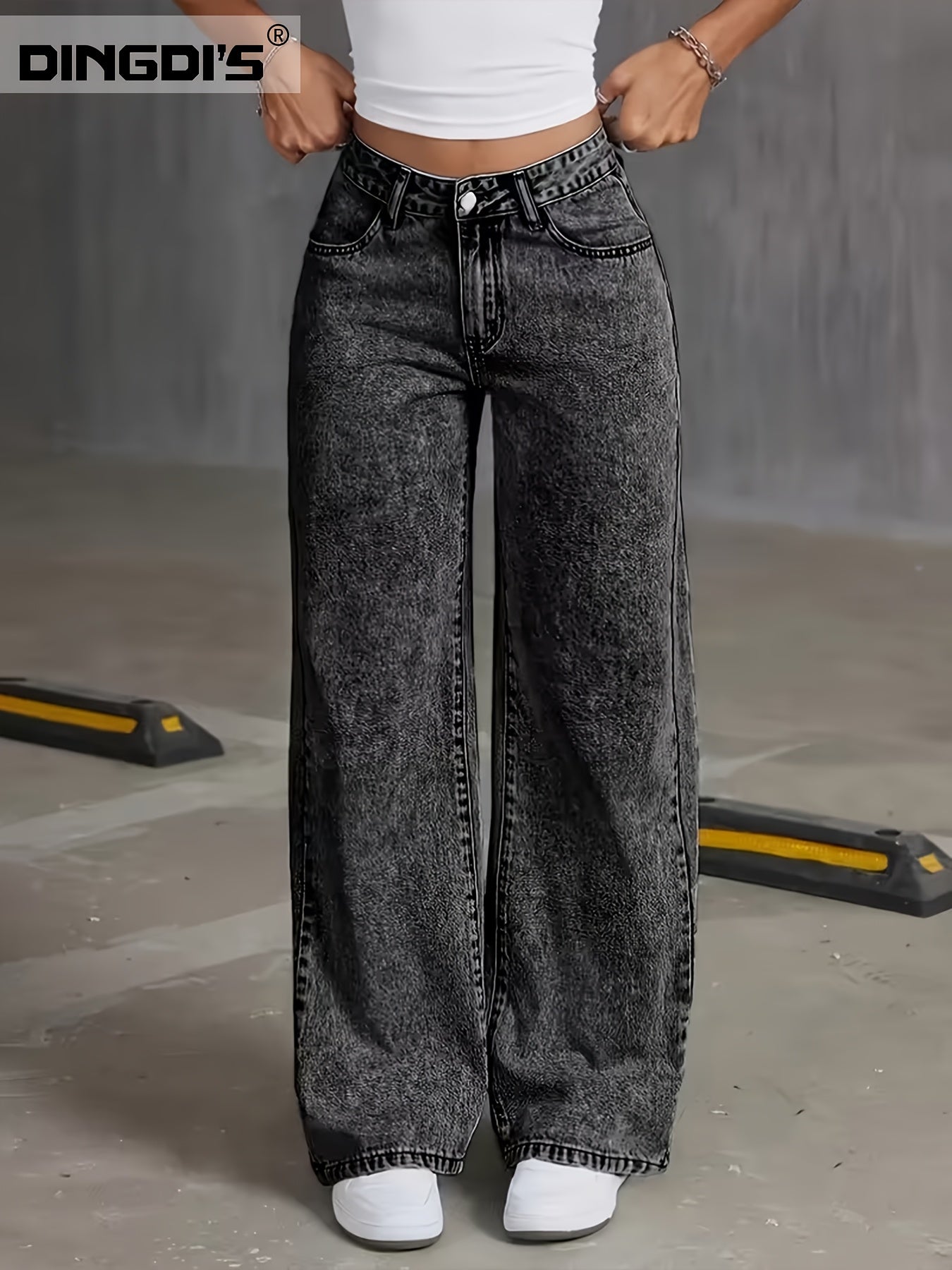 Women’s High-Waisted Wide-Leg Jeans Relaxed Fit for Timeless Style 1