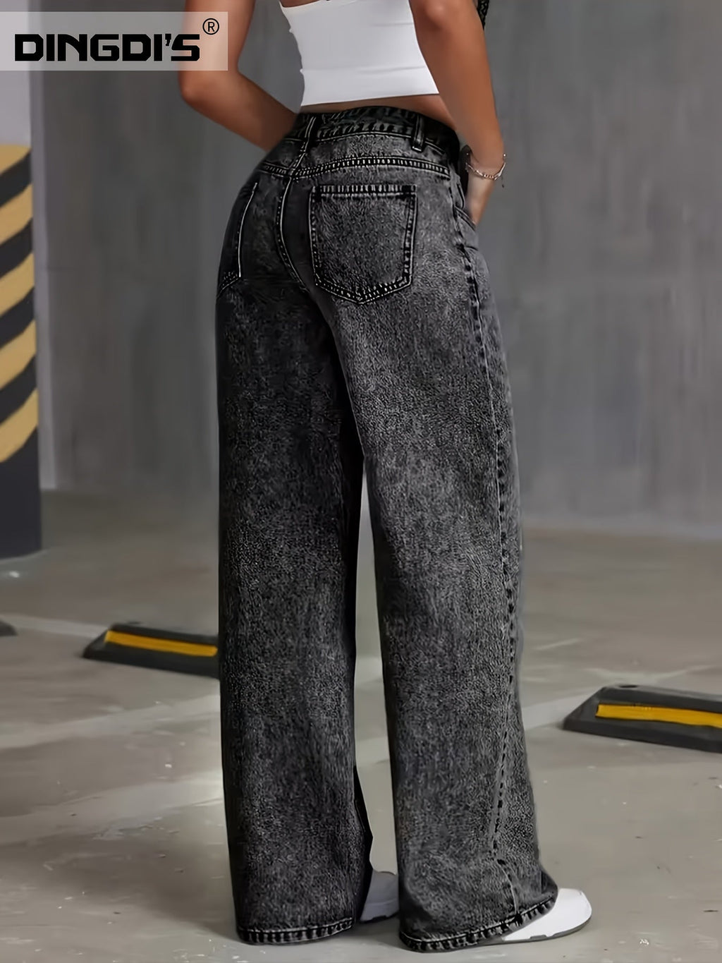 Women’s High-Waisted Wide-Leg Jeans Relaxed Fit for Timeless Style 2