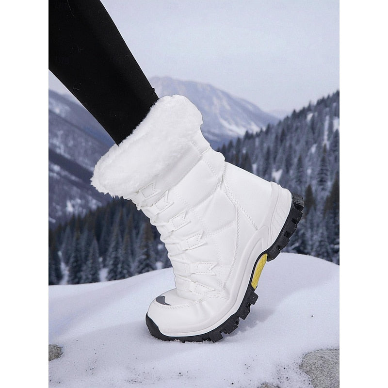 Women’s Lace-Up Winter Boots Cozy and Stylish Design 2