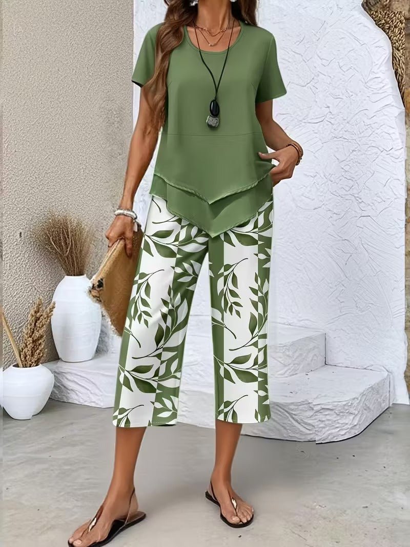 Women’s Leaf Print Coordinated Set Relaxed Fit Top and Trousers 0