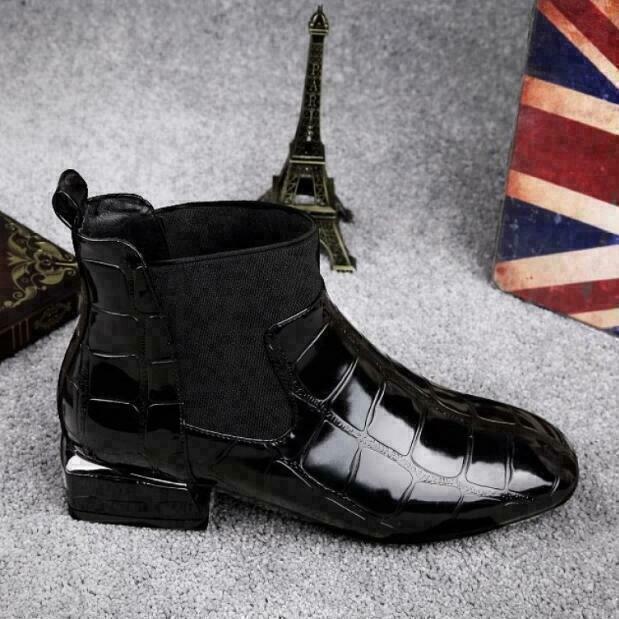 Women’s Leather Boots Stylish and Comfortable Everyday Wear 2