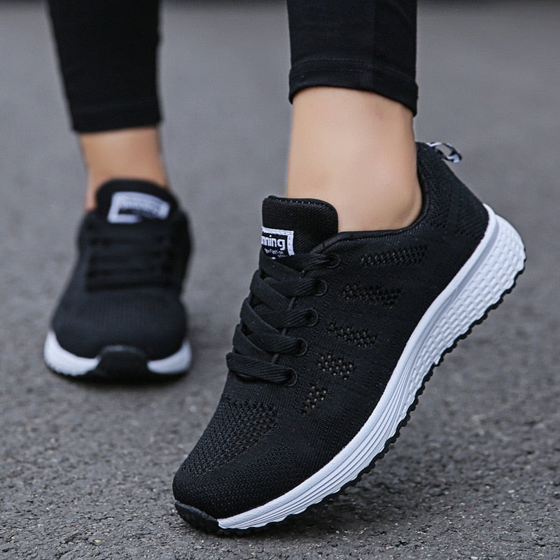 Women’s Lightweight Casual Sneakers Comfortable Lace-Up Design 3