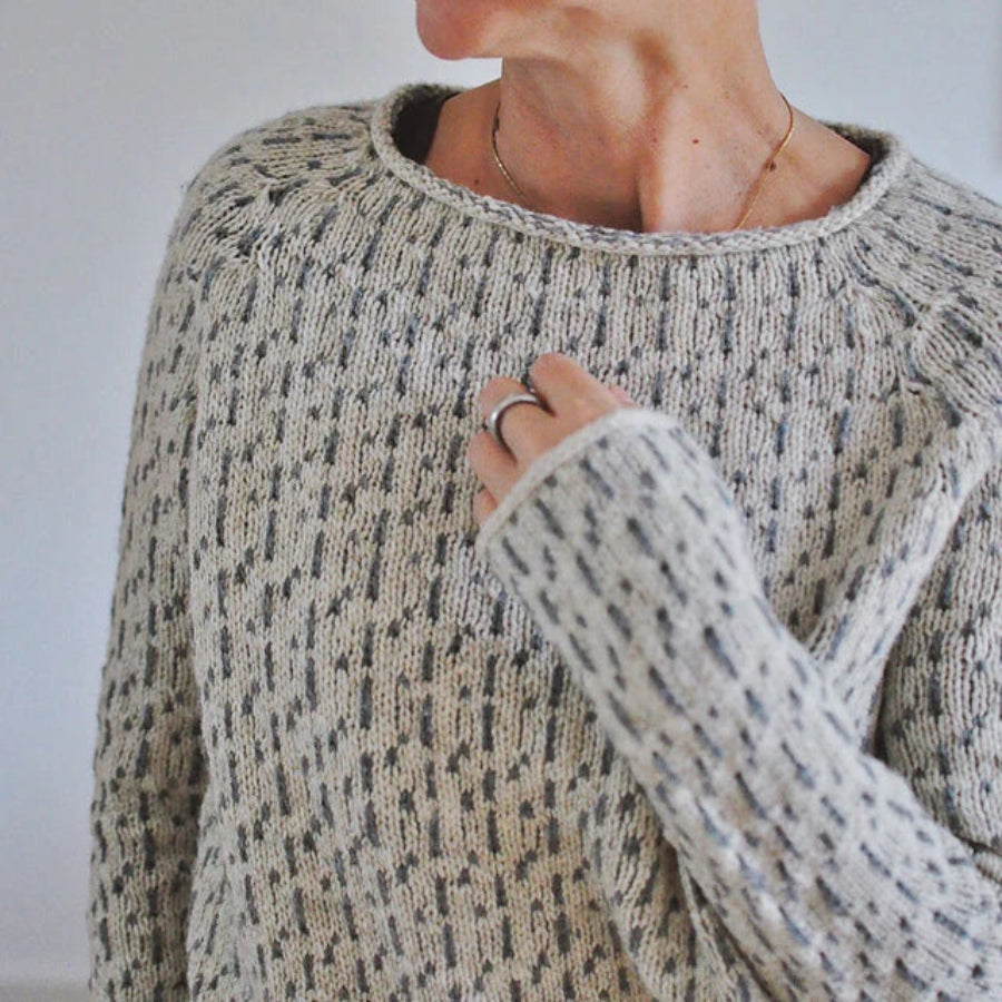 Women’s Oversized Knit Sweater Elegant Boat Neck Design 2