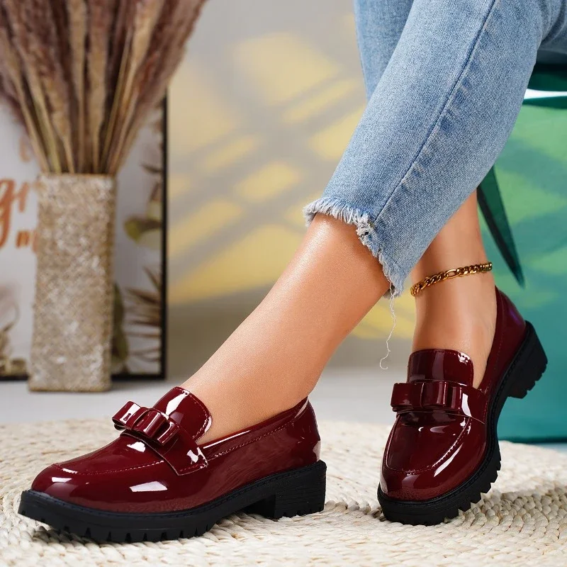 Women’s Platform Loafers Stylish Slip-On Design for Everyday Comfort 2