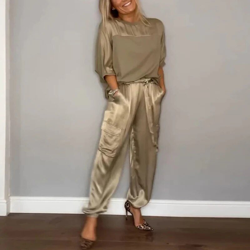 Women’s Plus Size Lounge Set Relaxed Fit Cargo Pants and Top 0