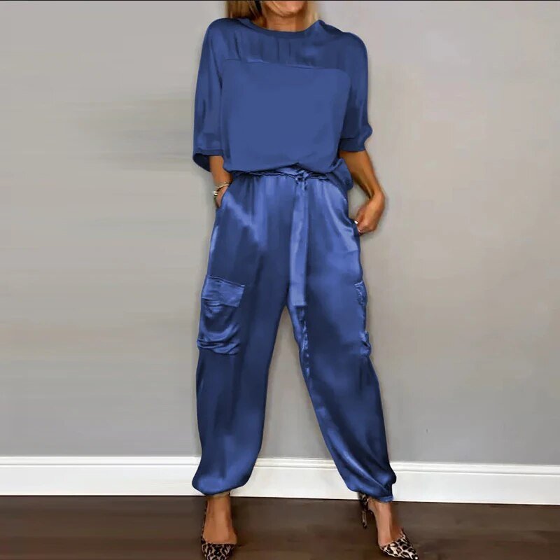 Women’s Plus Size Lounge Set Relaxed Fit Cargo Pants and Top 1