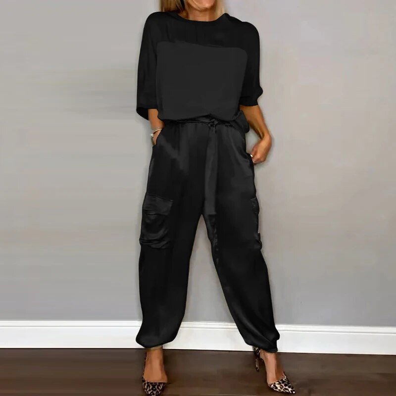 Women’s Plus Size Lounge Set Relaxed Fit Cargo Pants and Top 2