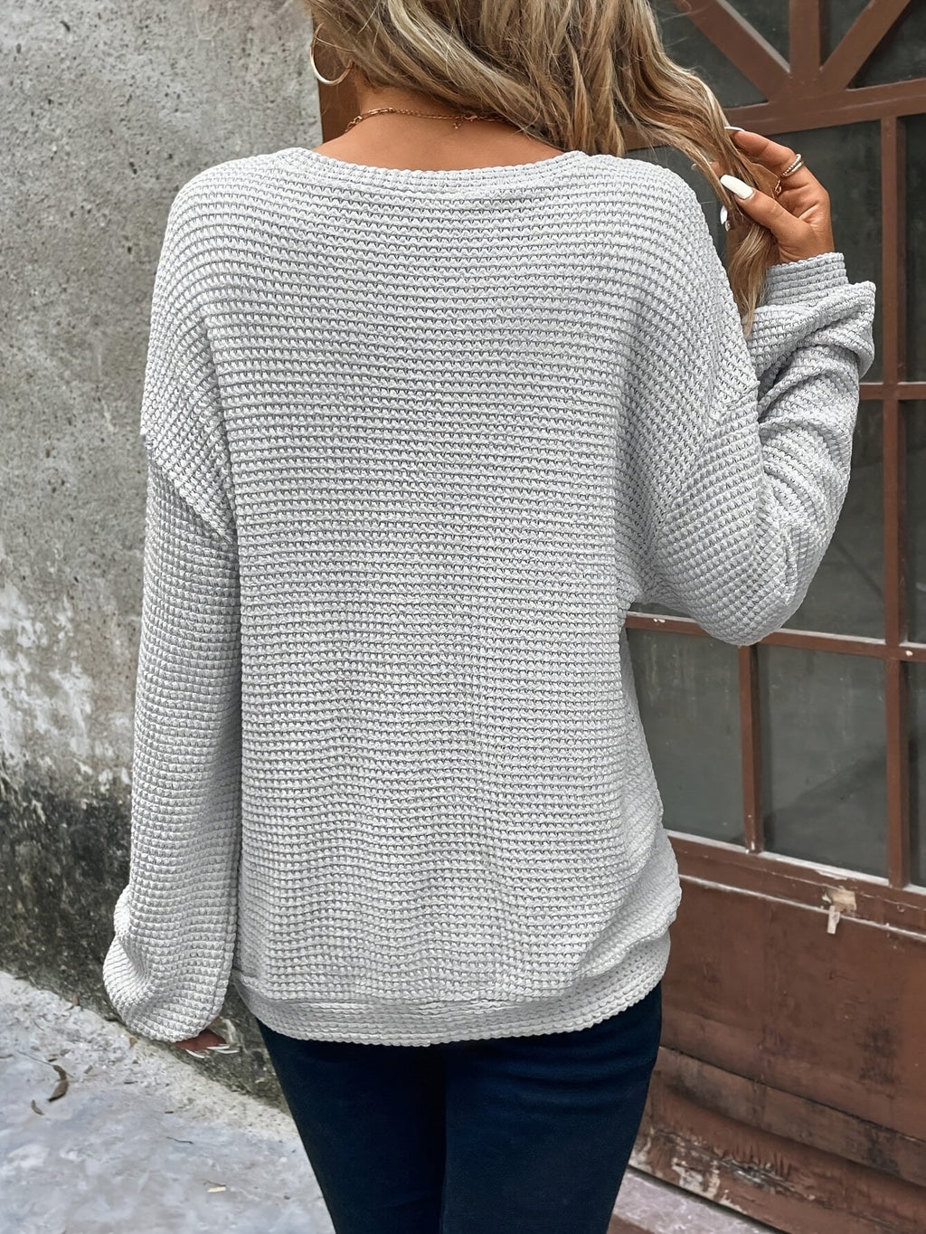 Women’s Relaxed Waffle-Knit Sweater Soft Textured Comfort 2