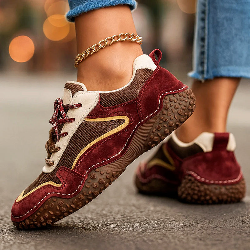 Women’s Retro Leather Sneakers Textured Sole Design 4