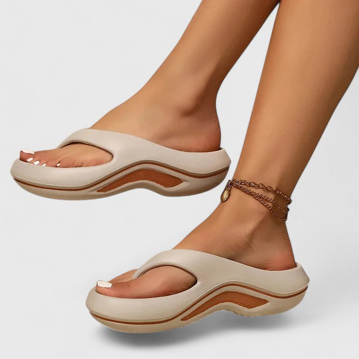 Women’s Slide Sandals Lightweight Comfort and Minimalist Style 2