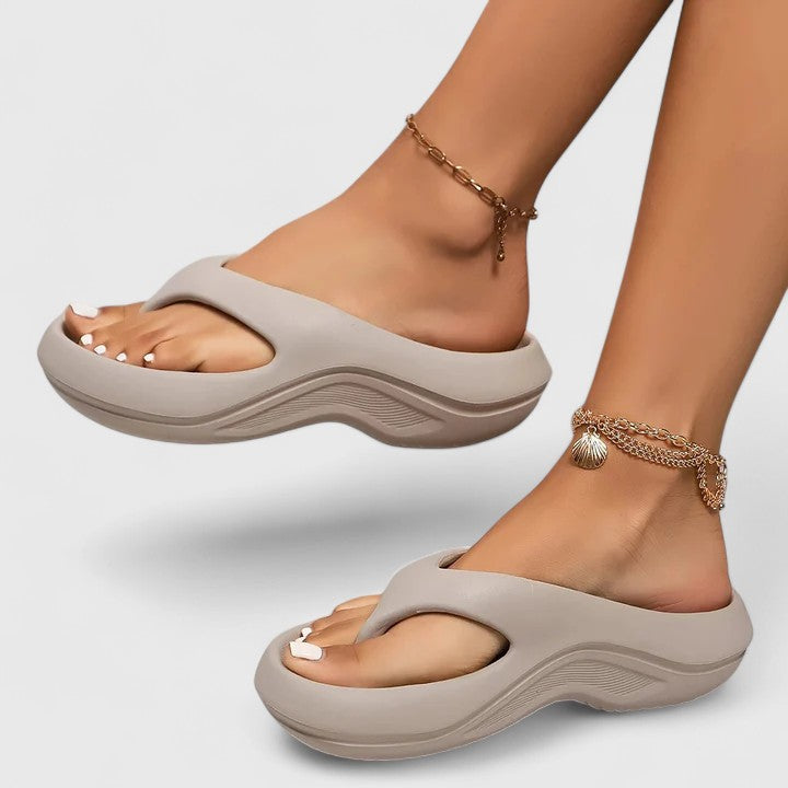 Women’s Slide Sandals Lightweight Comfort and Minimalist Style 5