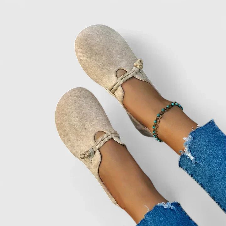 Women’s Slip-On Loafers with Rope Detail and Round Toe Style 3