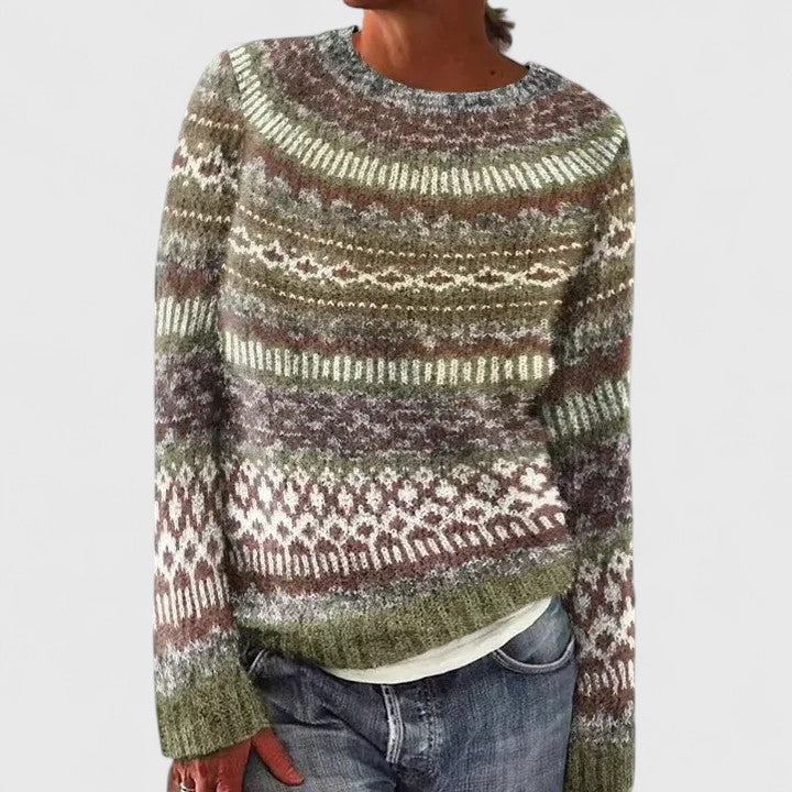 Women’s Sophisticated Sweater Chic Silhouette for Timeless Style 1