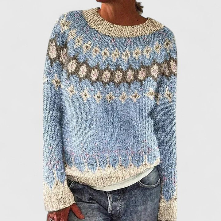 Women’s Sophisticated Sweater Chic Silhouette for Timeless Style 10