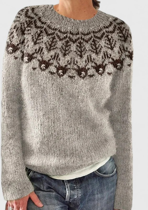 Women’s Sophisticated Sweater Chic Silhouette for Timeless Style 4