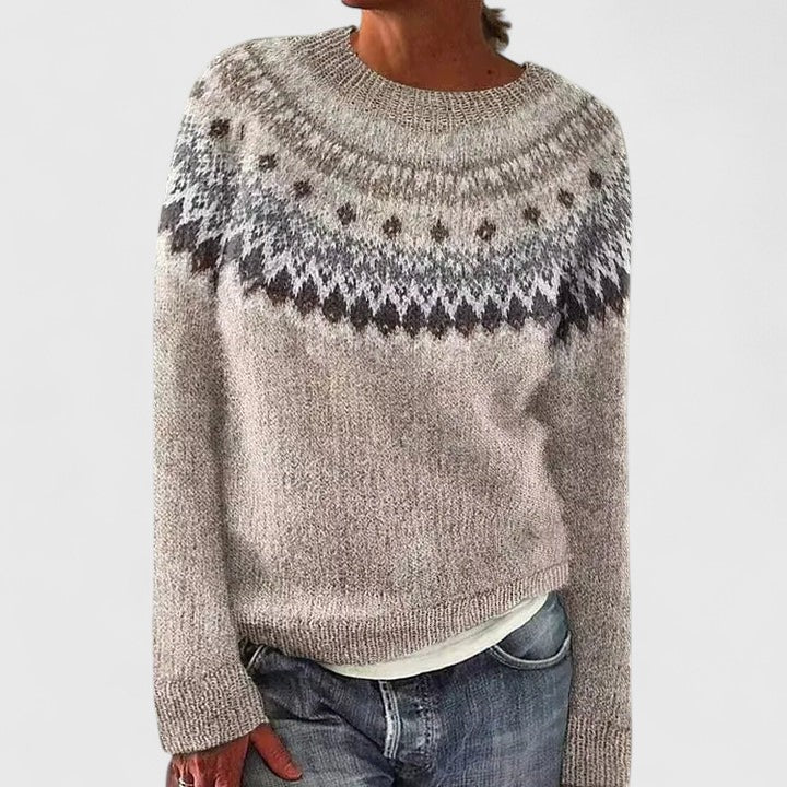 Women’s Sophisticated Sweater Chic Silhouette for Timeless Style 7