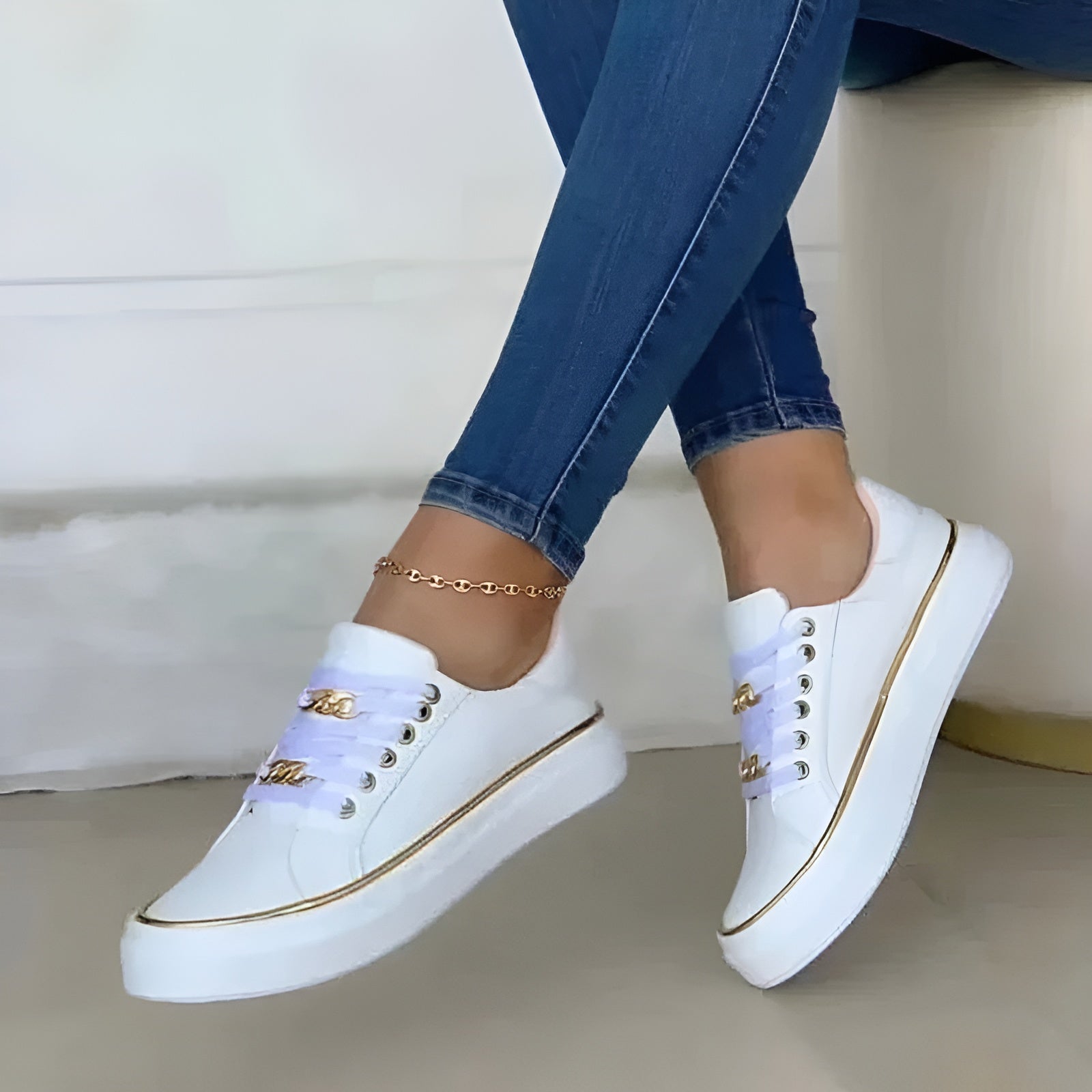 Women’s Stylish Sneakers Chic Design with Golden Accents 3