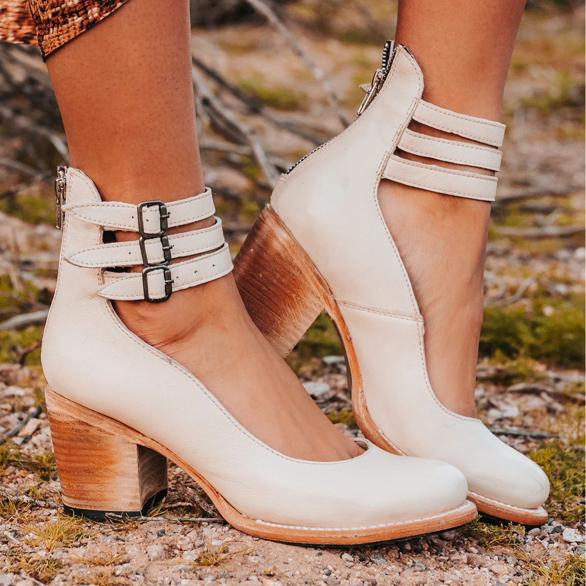 Women’s Vintage Ankle Strap Heels Elegant Block Design 3