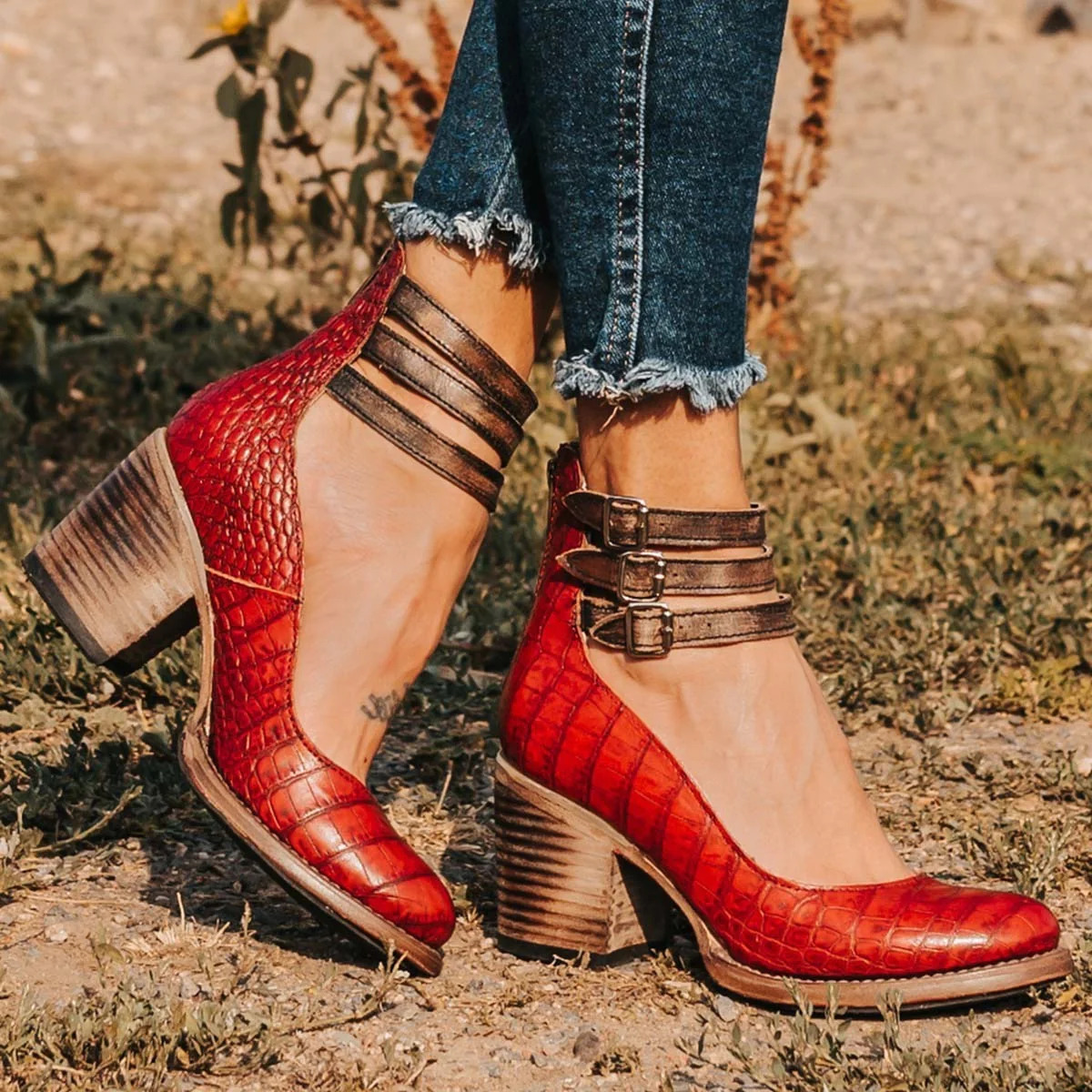 Women’s Vintage Ankle Strap Heels Elegant Block Design 7