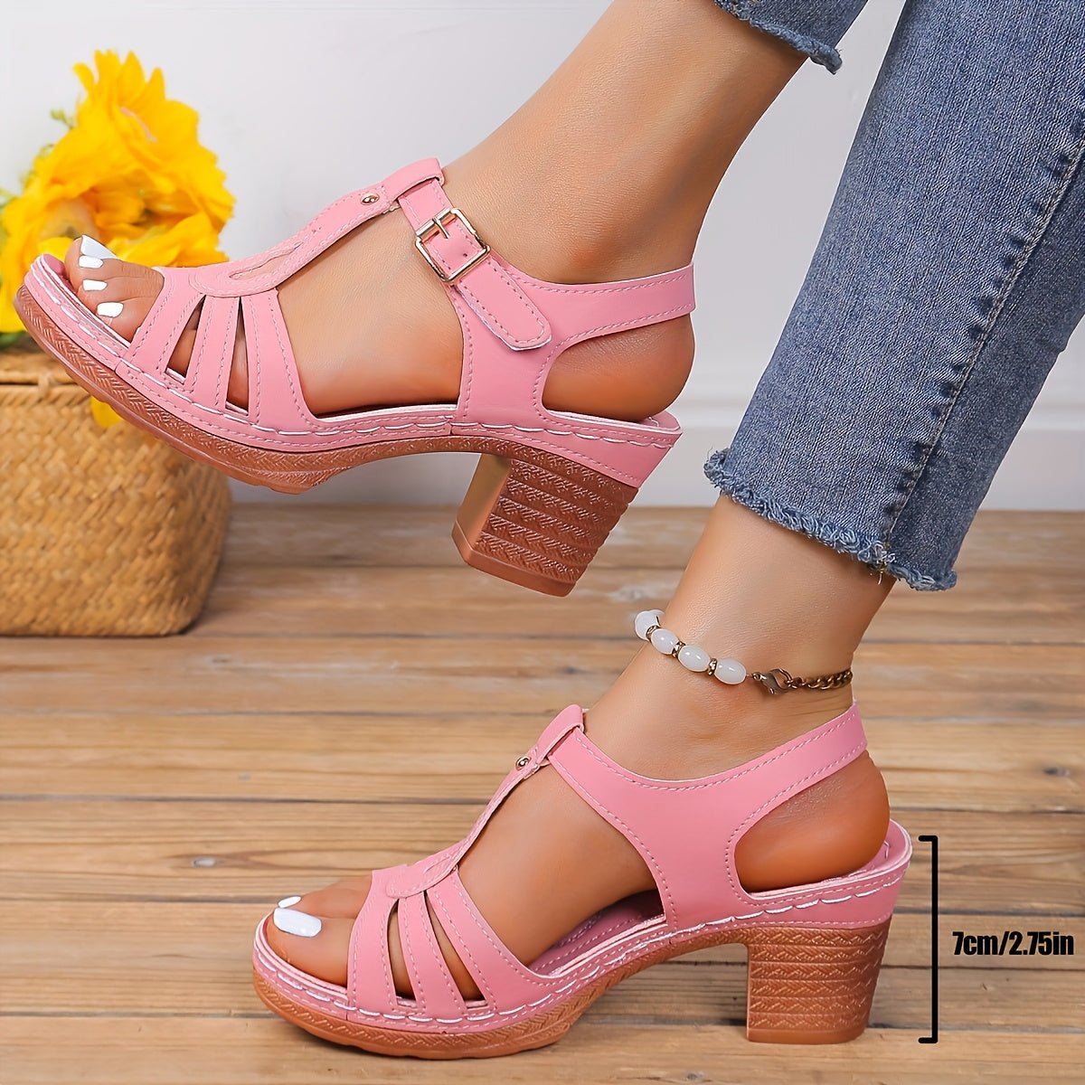 Women’s Vintage Block Heel Sandals Elegant Buckle Design 2