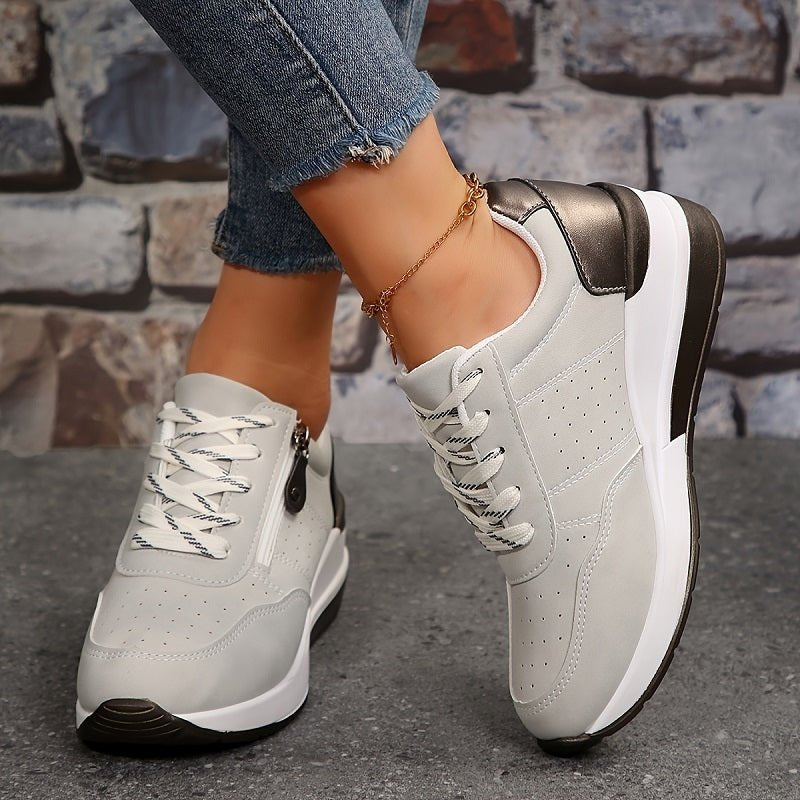 Women’s White Sneakers Comfortable Lace-Up Design for Walking 3
