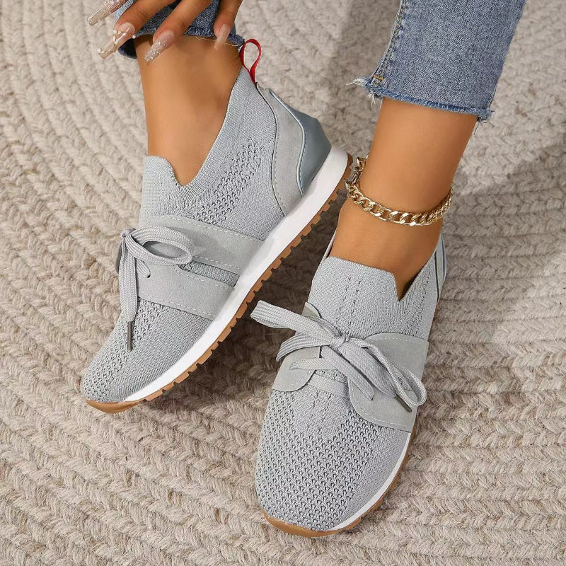 Women’s White Sneakers Stylish and Comfortable Design for Daily Wear 1