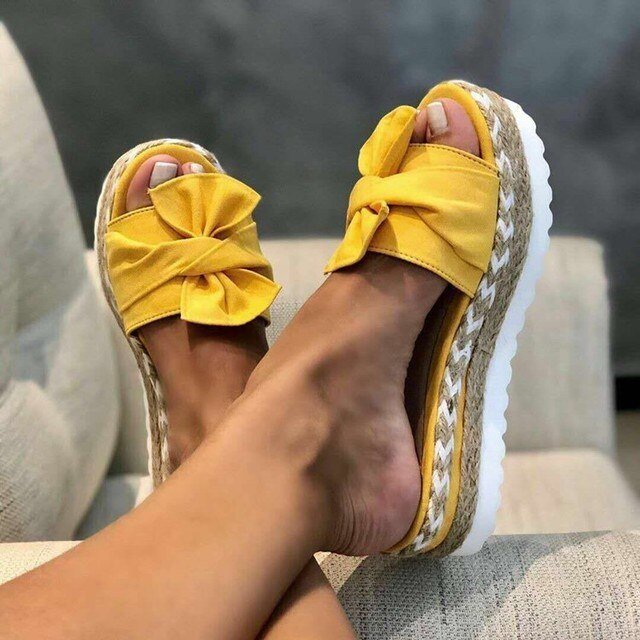 Women’s Woven Wedge Sandals with Charming Bow Detail 3